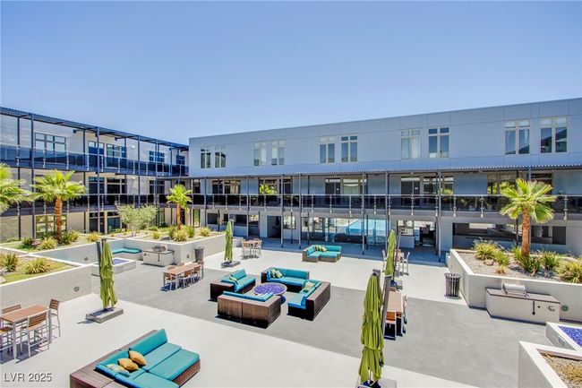 228 - 8925 W Flamingo Rd, Condo with 3 bedrooms, 3 bathrooms and null parking in Las Vegas NV | Image 72