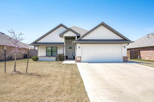 2116 N Grandview Street, Stillwater, OK, 74075-3143 | Card Image