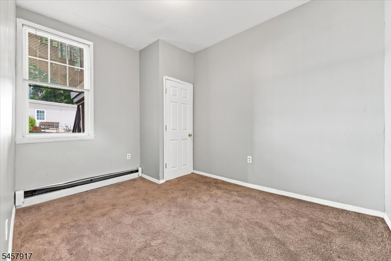 Residential Lease in City Of Orange Twp. 4