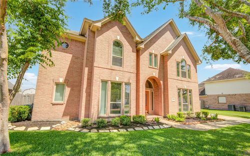 218 Moss Rose Ln, Lake Jackson, TX, 77566-6045 | Card Image