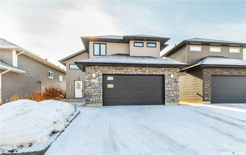 907 Werschner Crescent, Saskatoon, SK, S7V0G7 | Card Image