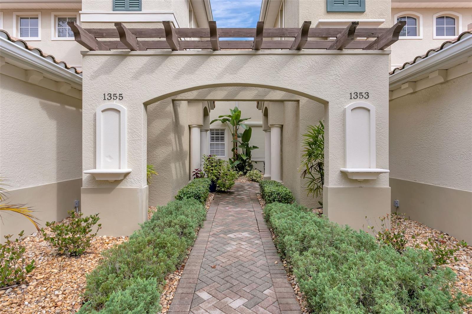 Residential in SUN CITY CENTER 4