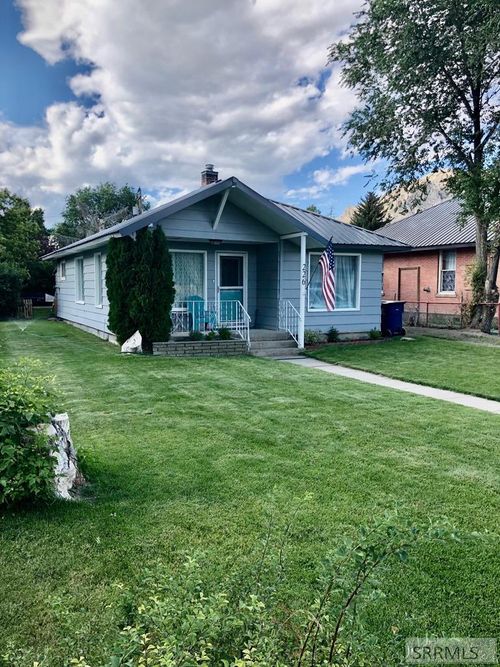 226 Lost River Ave, Arco, ID, 83213-8770 | Card Image