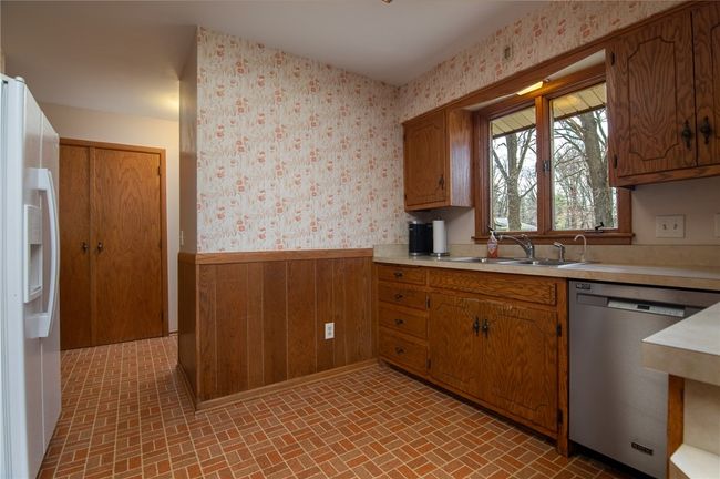 248 Montgomery St, House other with 3 bedrooms, 2 bathrooms and null parking in Amery WI | Image 11