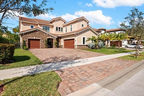 10443 Emerson St, Parkland, FL, 33076-4436 | Card Image