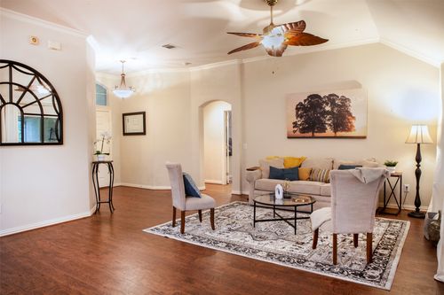 9604 Pinewood Dr, Denton, TX, 76207-6674 | Card Image