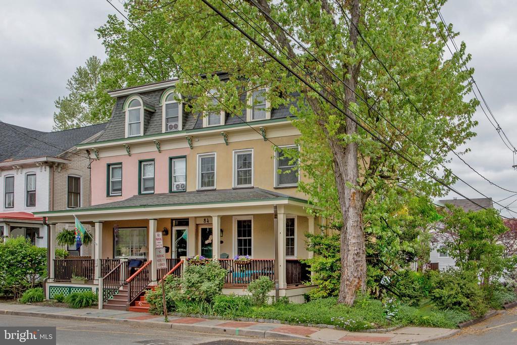 Delevan St, Lambertville, NJ 08530