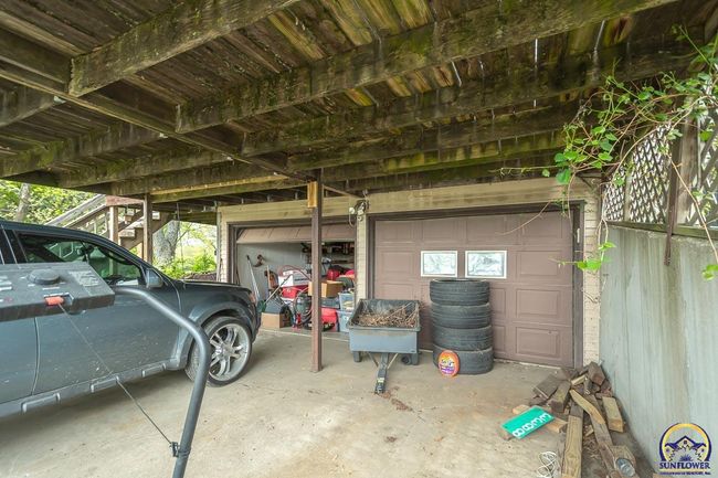 8833 Hickory Ln, House other with 3 bedrooms, 2 bathrooms and null parking in Ozawkie KS | Image 26