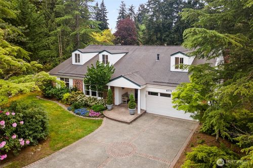 6771 81st Avenue Se, Mercer Island, WA, 98040 | Card Image