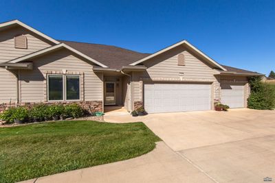 6901 Ainsdale Ct, Townhouse with 3 bedrooms, 3 bathrooms and null parking in Rapid City SD | Image 1