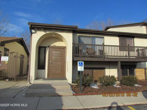 1666 Brownstone Blvd, Toledo, OH, 43614-1352 | Card Image