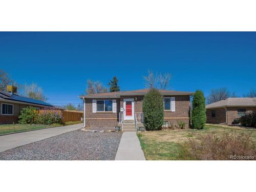 8165 W 17th Ave, Lakewood, CO, 80214-6056 | Card Image