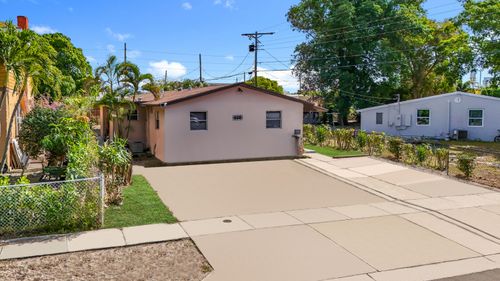 4804 Garden Ave, West Palm Beach, FL, 33405-2879 | Card Image