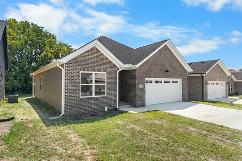 1181 Shallowford St, Bowling Green, KY, 42101-6368 | Card Image