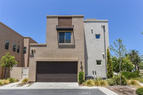 105 Stellar, Irvine, CA, 92618-0846 | Card Image