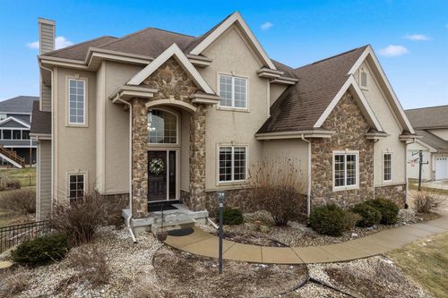 852 Augusta Dr, OREGON, WI, 53575-3900 | Card Image