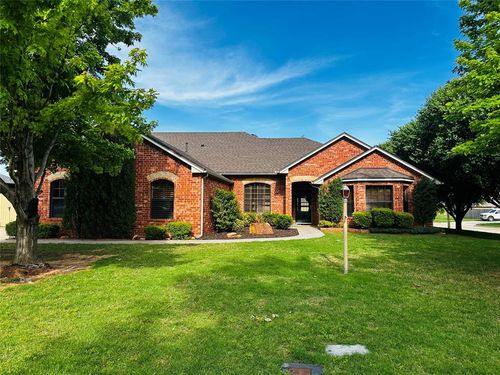 200 Foxridge, Elk City, OK, 73644-1444 | Card Image