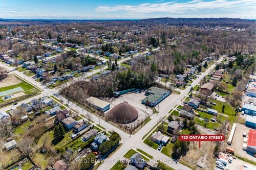720 Ontario St, Midland, ON, L4R1A5 | Card Image
