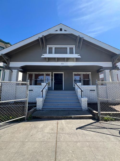 422 E Sonora St, Stockton, CA, 95203-3542 | Card Image