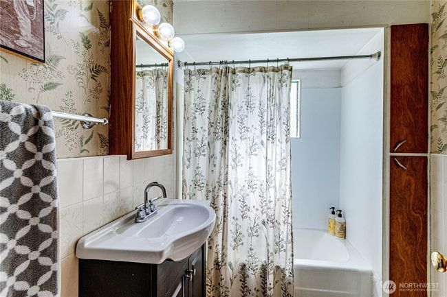 16672 Frontier St, House other with 2 bedrooms, 1 bathrooms and 1 parking in Clallam Bay WA | Image 11