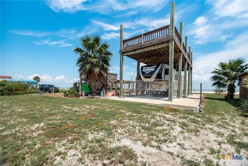 703 N Ocean Dr, Port Lavaca, TX, 77979-5858 | Card Image