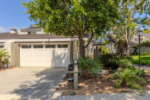 19745 Deep Harbor Dr, Huntington Beach, CA, 92648-3003 | Card Image