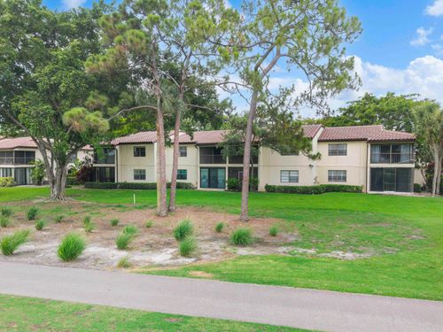 6-h-21852 Aruba Way, Pompano Beach, FL, 33060 | Card Image