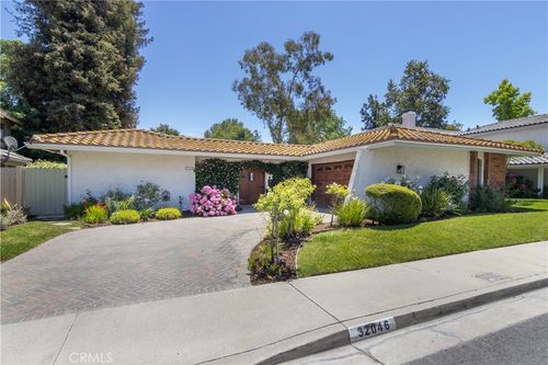 32046 Kingspark Ct, Westlake Village, CA, 91361-4116 | Card Image