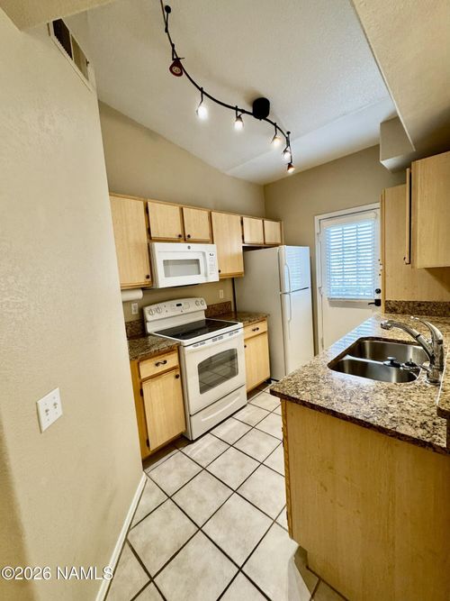 2037-4343 E Soliere Avenue, Flagstaff, AZ, 86004 | Card Image