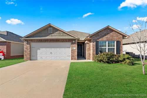 6612 N 128th Eastavenue, Owasso, OK, 74055 | Card Image