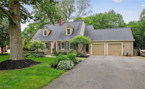 335 N Union Ave, Salem, OH, 44460-2324 | Card Image