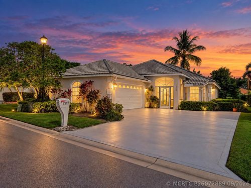 7592 Ironbridge Cir, Delray Beach, FL, 33446-3379 | Card Image