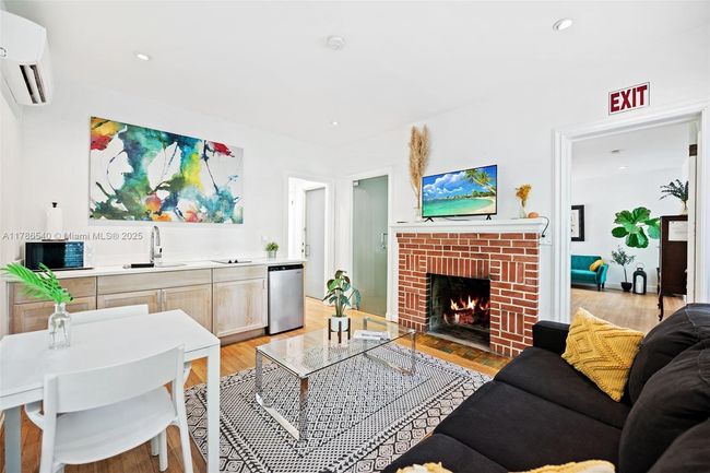 36 Phoenetia Ave, House other with 6 bedrooms, 6 bathrooms and null parking in Coral Gables FL | Image 21