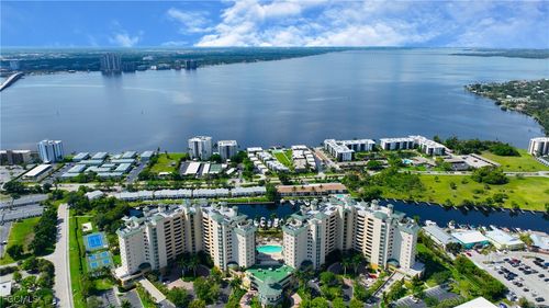 apt-303-3414 Hancock Bridge Pkwy, NORTH FORT MYERS, FL, 33903-7072 | Card Image