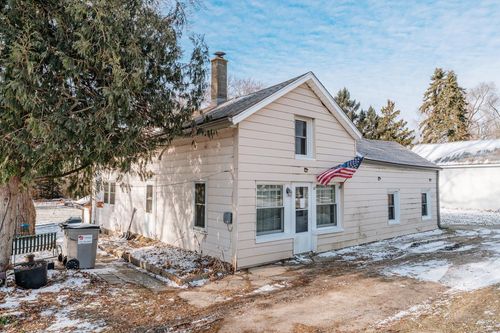 N6335 County Road E, Concord, WI, 53066 | Card Image