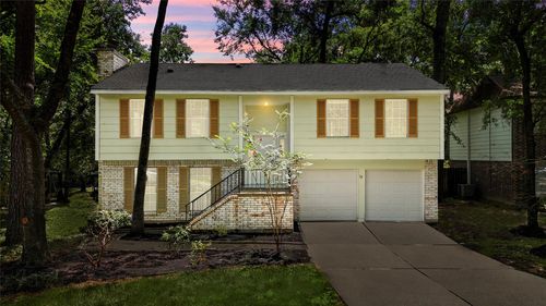 12 S Cypress Pine Dr, The Woodlands, TX, 77381-2811 | Card Image