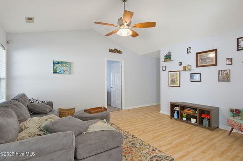 110 Belvedere Dr, Holly Ridge, NC, 28445-6970 | Card Image