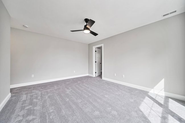 5 True Ave, House other with 4 bedrooms, 4 bathrooms and null parking in Derry NH | Image 37
