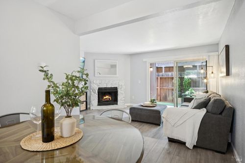 1607 Parkway Drive, Rohnert Park, CA, 94928 | Card Image