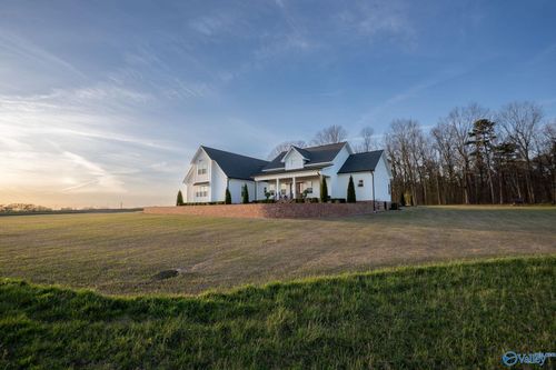 1102 Fruit Farm Rd E, Fort Payne, AL, 35967-7442 | Card Image