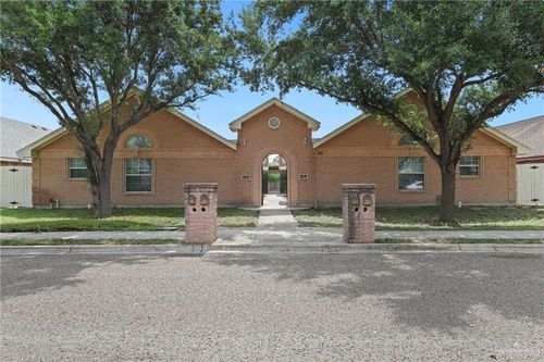 1902 Bahamas Dr, Edinburg, TX, 78541-3993 | Card Image