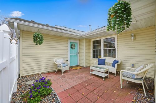 8-1065 Blackbird Trl Sw, Hutchinson, MN, 55350-3798 | Card Image