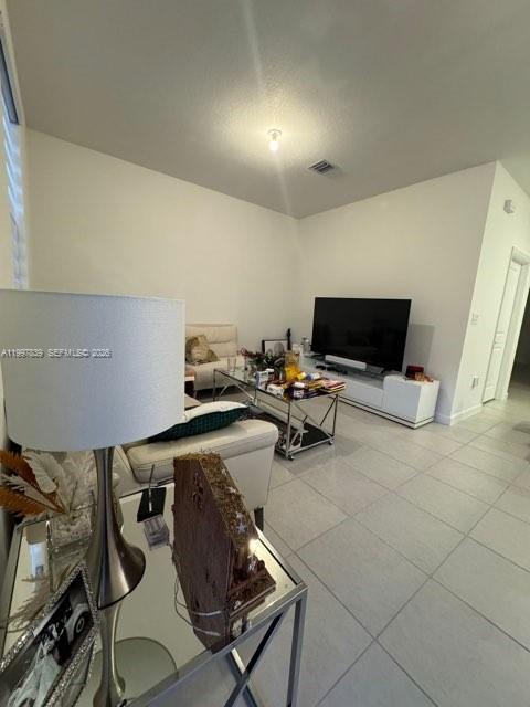 Residential in Miami 3
