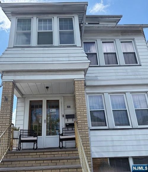 202 N 17th St, Bloomfield, NJ, 07003-5923 | Card Image