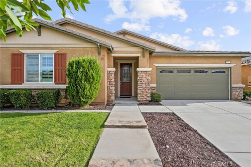 31818 Ruxton St, Menifee, CA, 92584-4708 | Card Image