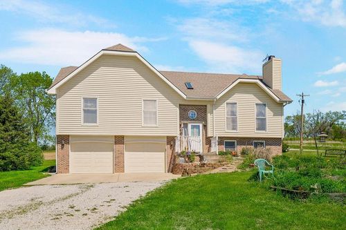 15412 Ne 181st Street, Holt, MO, 64048 | Card Image