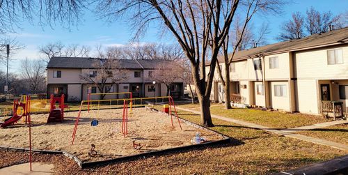 apt-206-528 N Grant St, Blue Earth, MN, 56013-1140 | Card Image