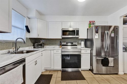 103-6200 Nw 44th Street, Lauderhill, FL, 33319 | Card Image