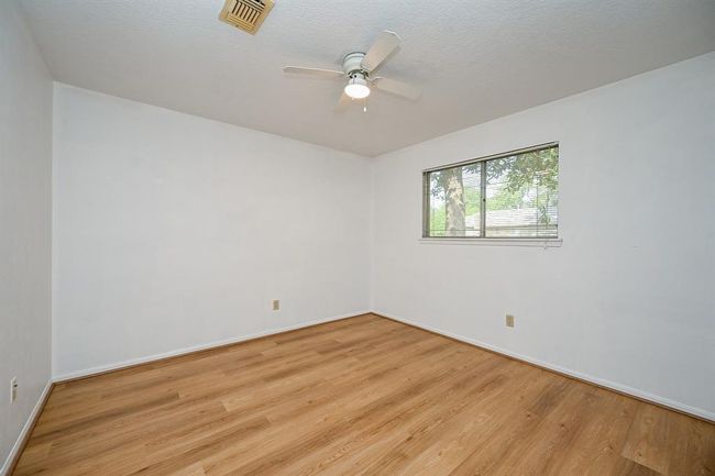 1st Bedroom | Image 20
