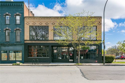 190 Monroe Ave, Rochester, NY, 14607-3530 | Card Image